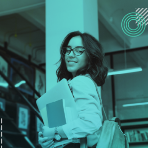 ¿Cómo trabajar y estudiar una carrera universitaria al mismo tiempo?
